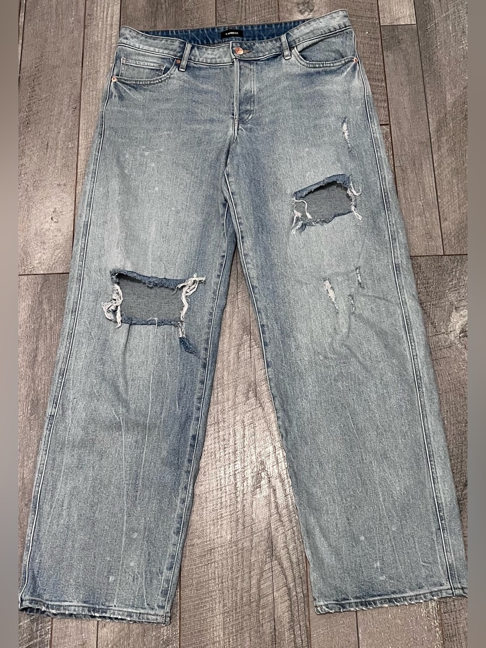 Express Relaxed Straight Low Rise Jeans